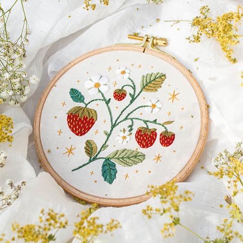 Paint With Thread in the Garden - Emillie Ferris Embroidery Guide view 6