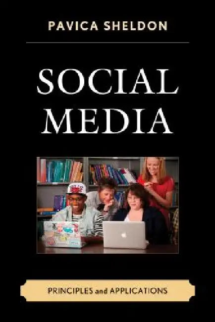 Social Media (English, Pavica Sheldon)