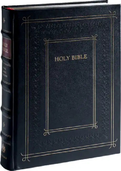 Buy KJV Family Bible, with Engravings by Gustav Doré (English) — BookShops.in