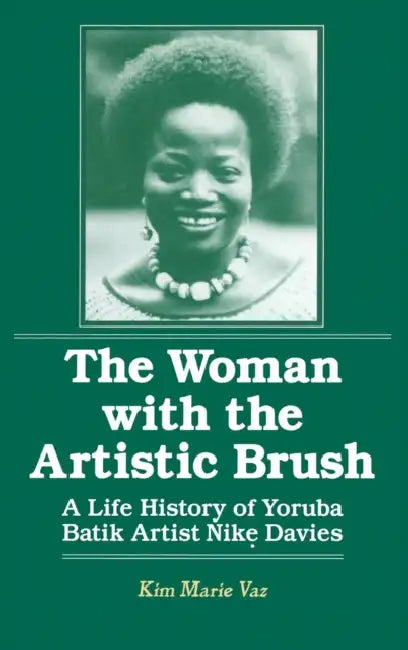 Buy The Woman with the Artistic Brush (English, Kim Marie Vaz) — BookShops.in