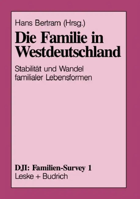 Buy Die Familie in Westdeutschland (English, Hans Bertram) — BookShops.in